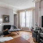 A Cosy 1-Br In Beaugrenelle